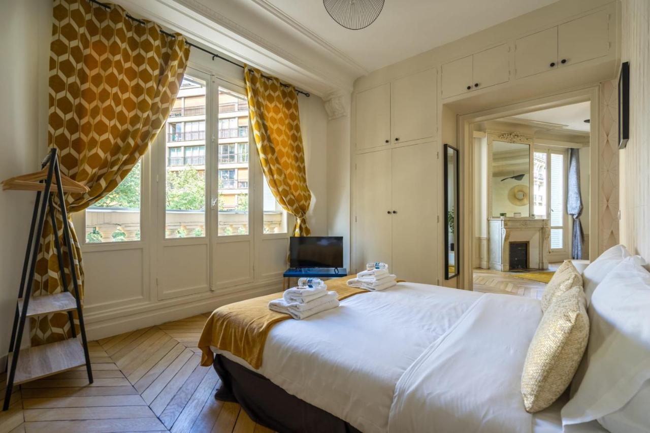 Charming Apartment Near Trocadero Париж Екстериор снимка