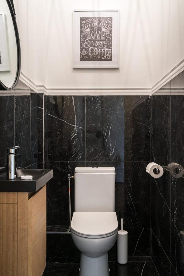 Charming Apartment Near Trocadero Париж Екстериор снимка